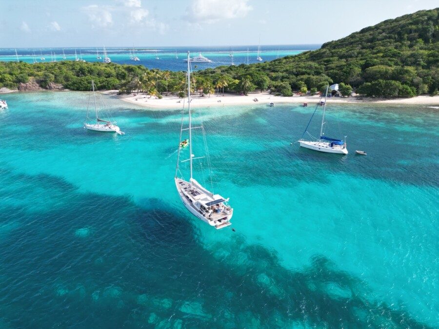 GALINI discovers the world: New Year's Eve & New Year – from Martinique to St. Martin