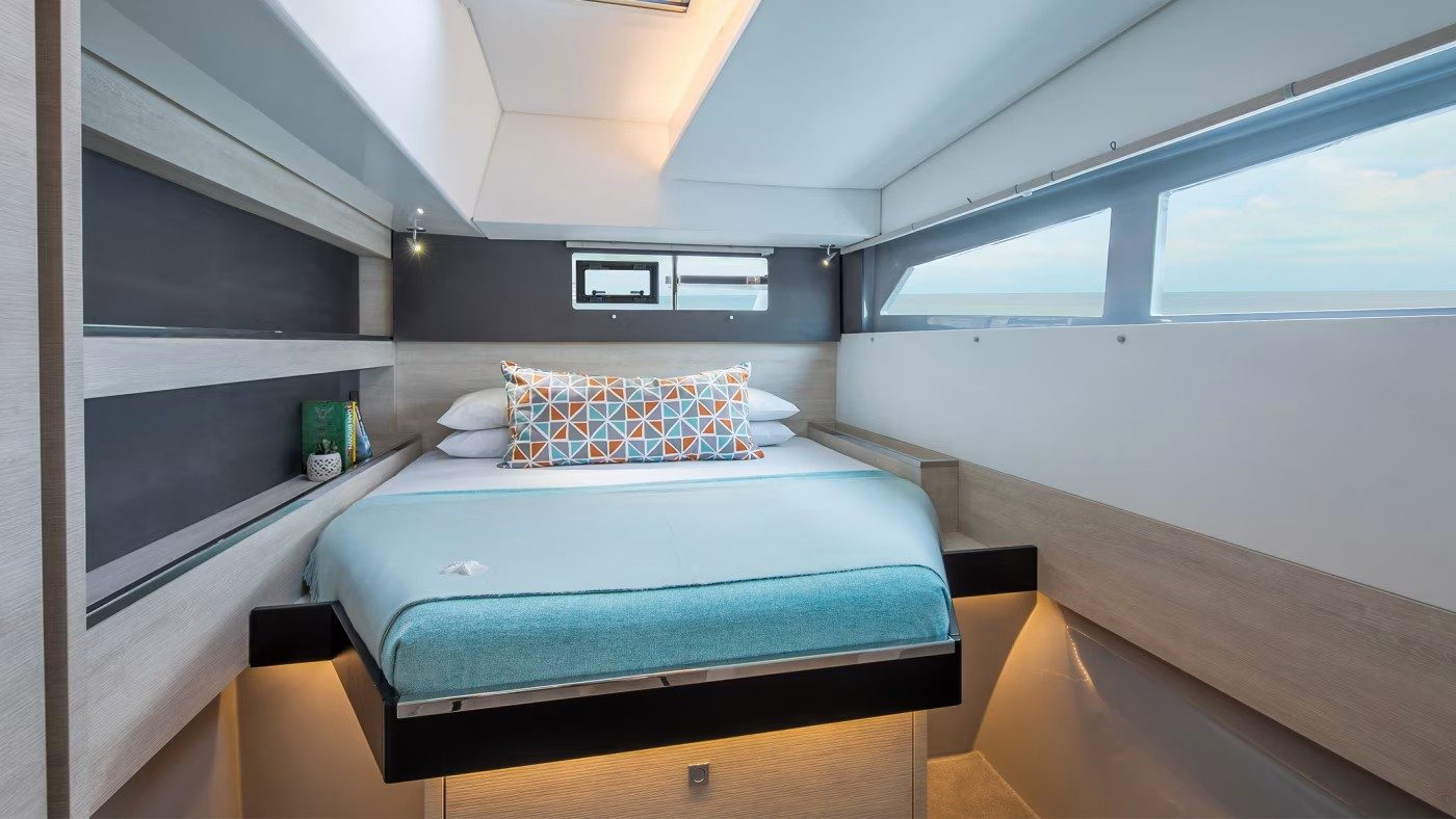 Bahamas Calling – 14-Day Sailing Adventure in the Caribbean Aquarium